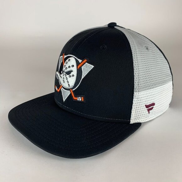 Anaheim Ducks NHL Black White Gray Fanatics Snapback Hat - Picture 1 of 6